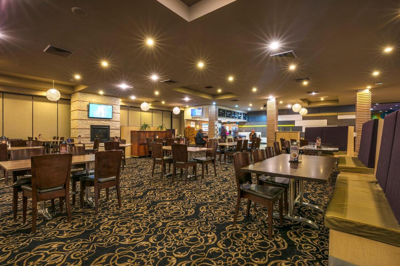 Nightcap At Waltzing Matilda Hotel Springvale Buitenkant foto