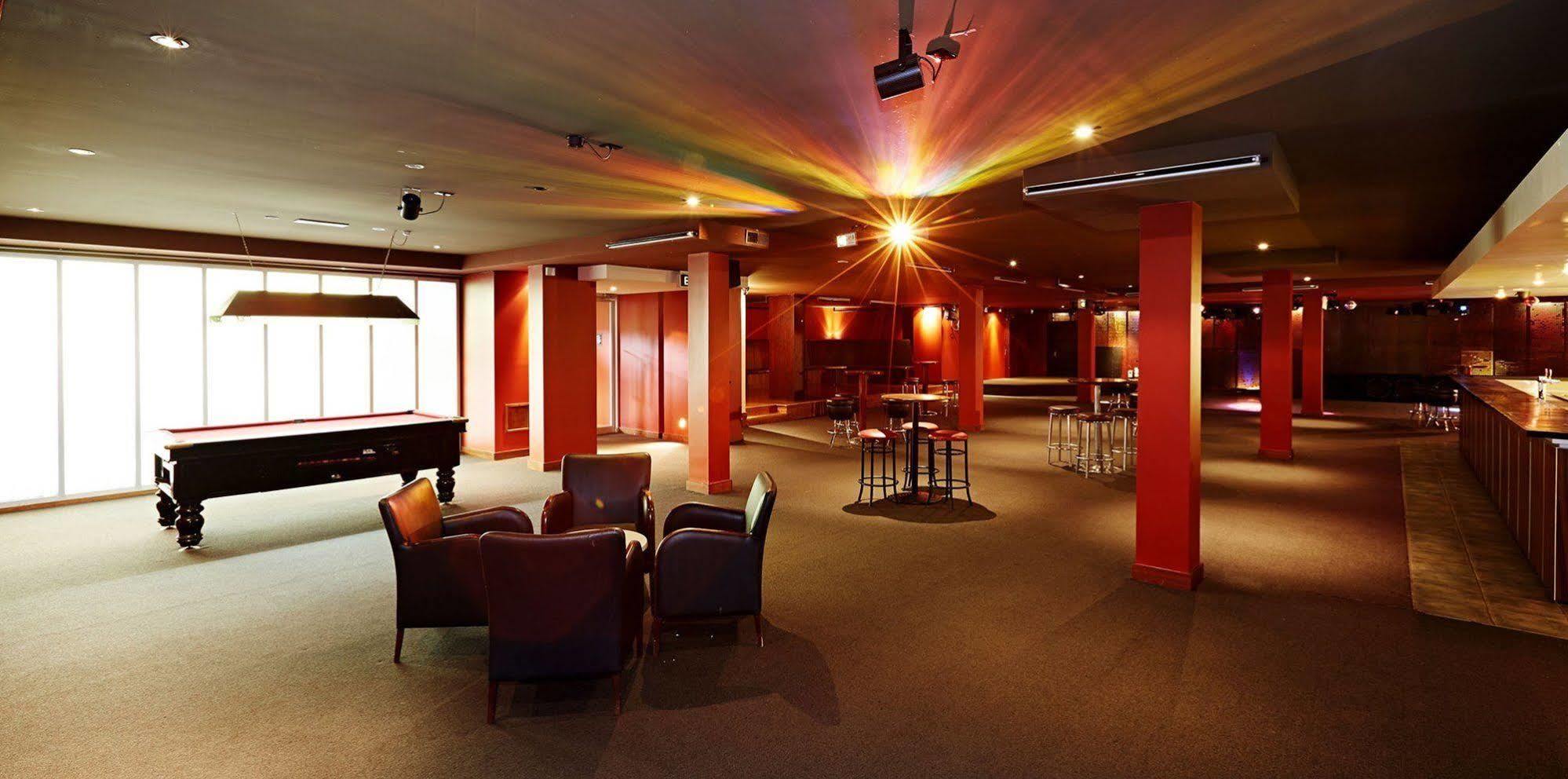 Nightcap At Waltzing Matilda Hotel Springvale Buitenkant foto
